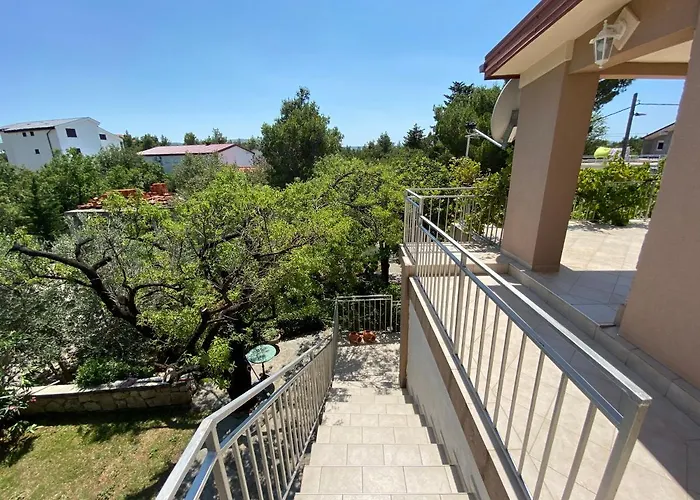 ***quiet Place Near Sea And National Park*** * Starigrad Paklenica