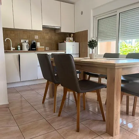 ***quiet Place Near Sea And National Park***